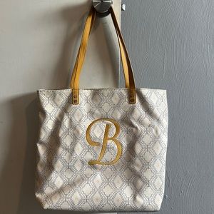 Jewel by Thirty One “B” Bag